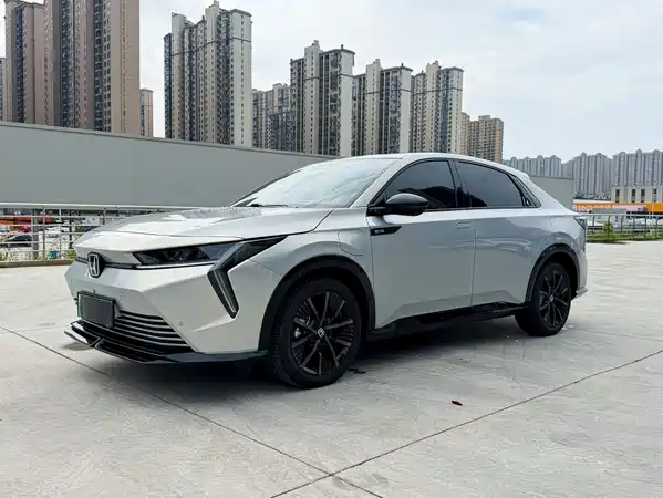 Honda Hunting Light e NS2 2025