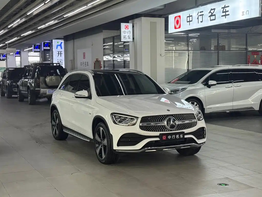 Mercedes-Benz GLC 2023 — фото 2