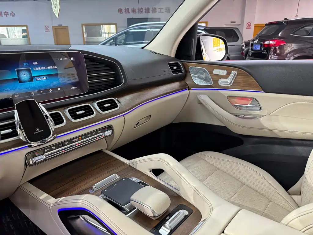 Mercedes-Benz GLE 2019 — фото 11
