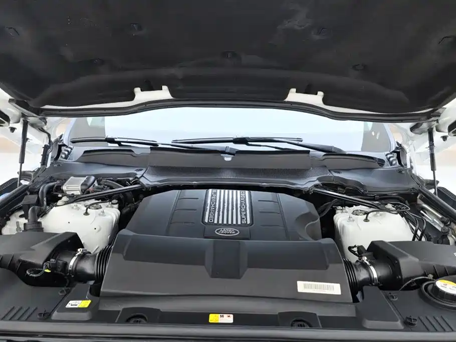 Land Rover Sport 2019 — фото 12