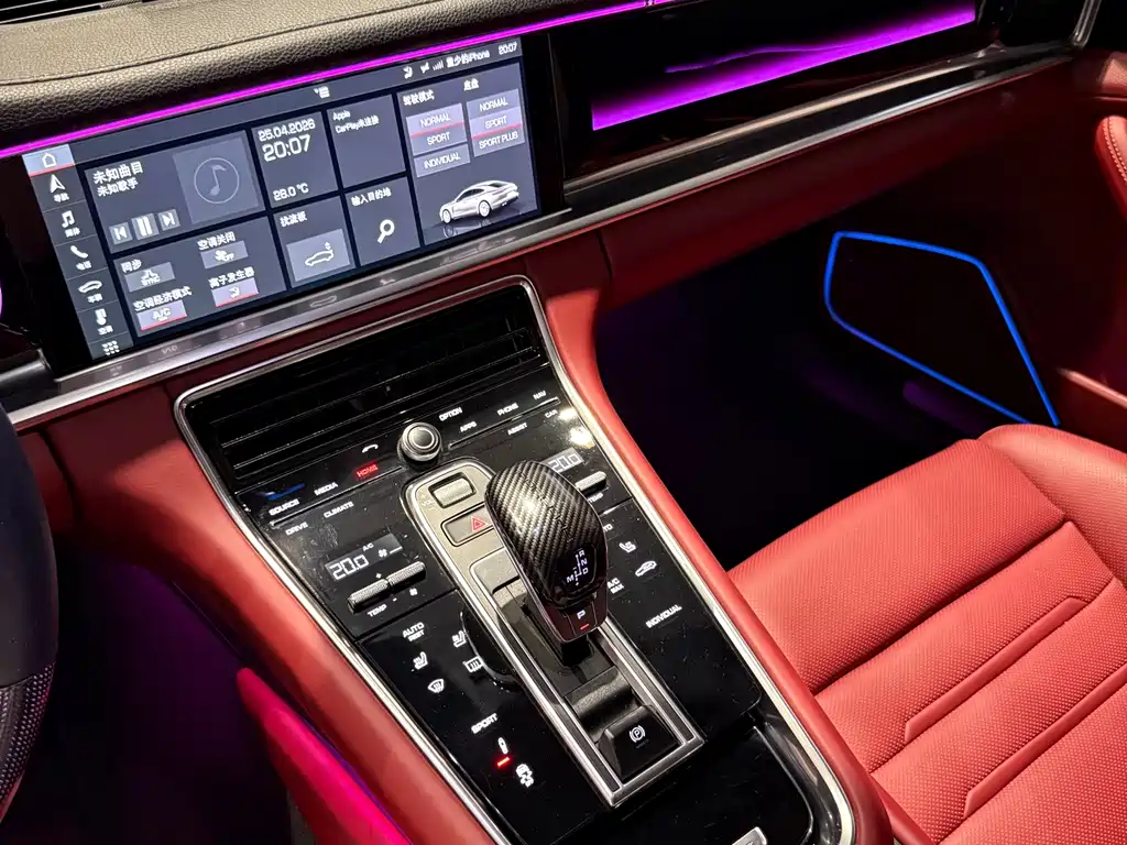 Porsche Panamera 2017 — фото 10