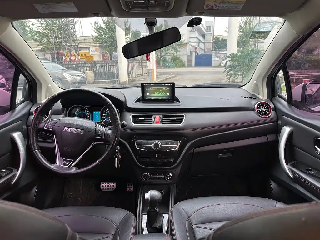 Haval H1 2016 — фото 18