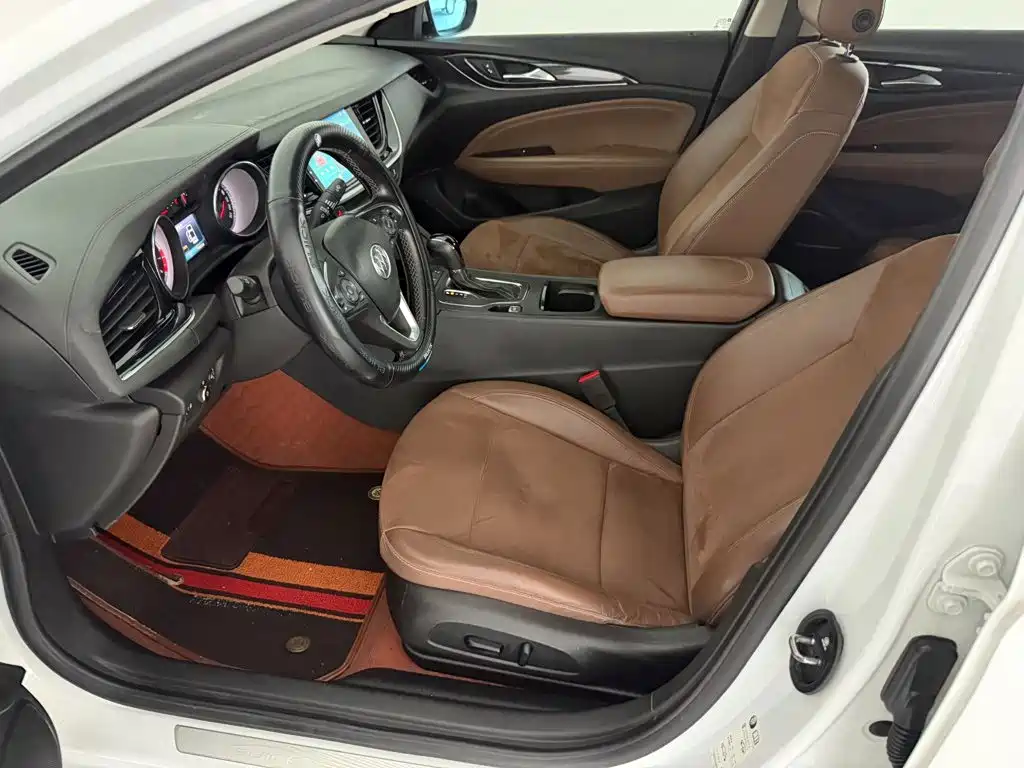 Buick Regal 2019 — фото 5