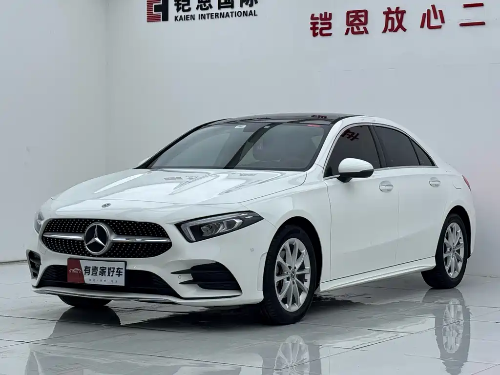 Mercedes-Benz A-Class 2022 — фото 1