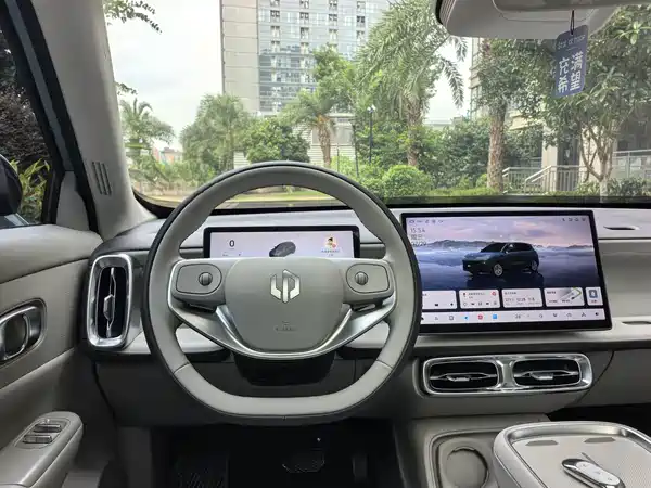 Leapmotor B10 2025