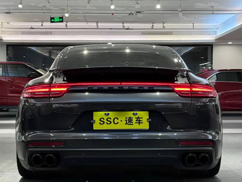 Porsche Panamera 2017 — фото 5