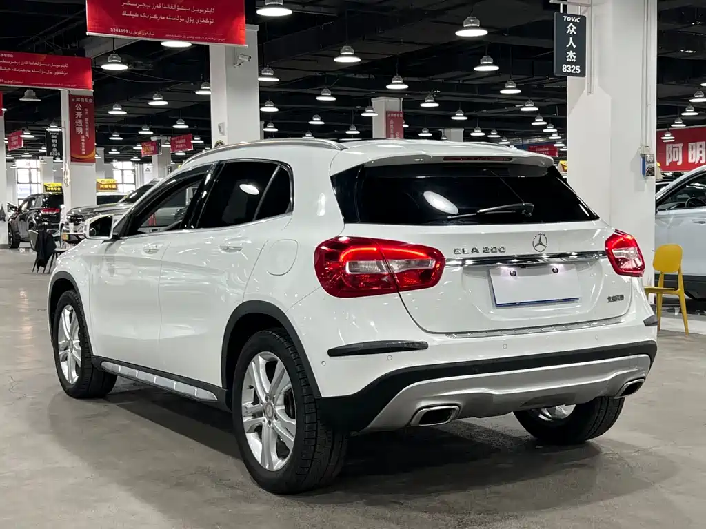 Mercedes-Benz GLA 2016 — фото 6