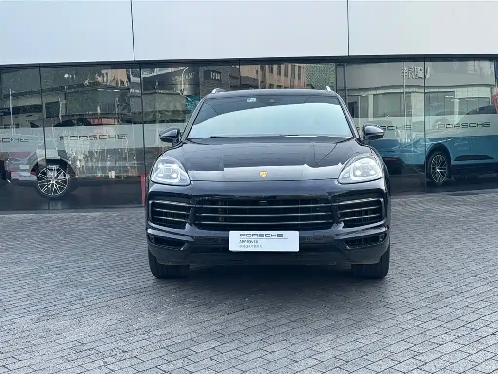 Porsche Cayenne 2022 — фото 2