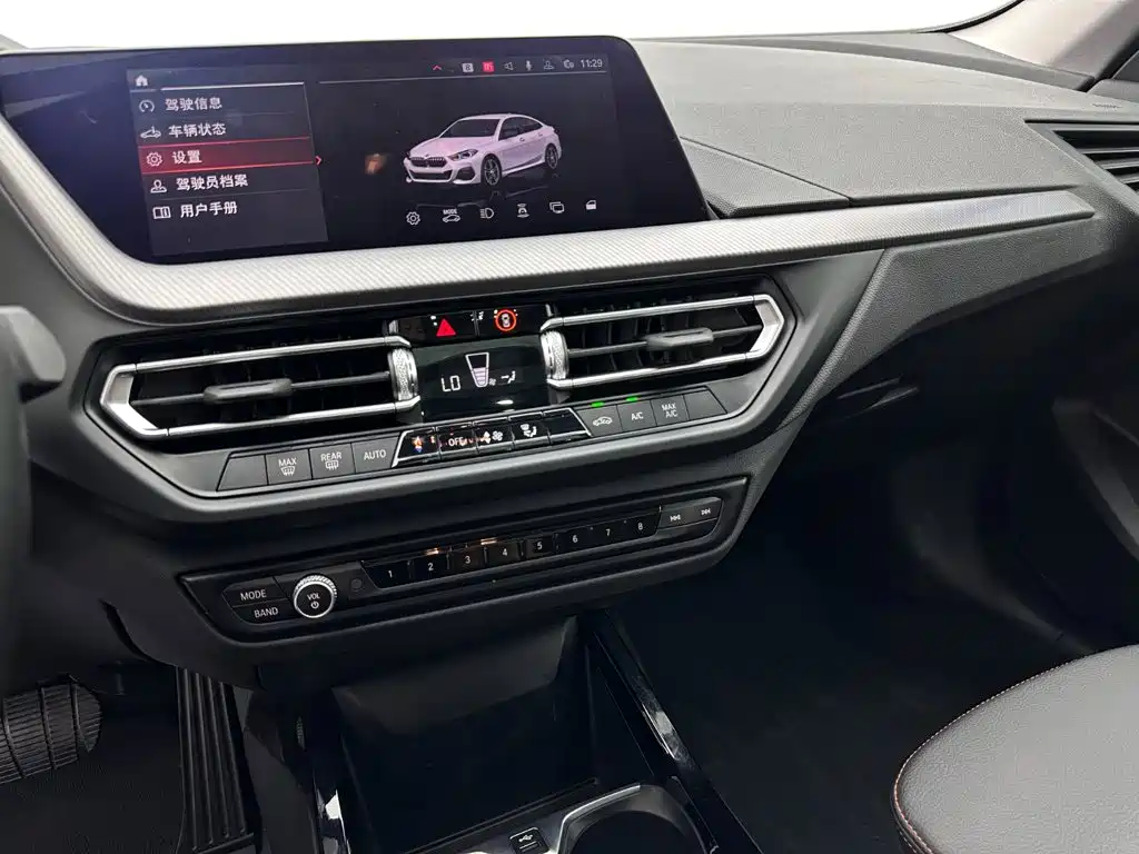 BMW 2 Series 2024 — фото 14
