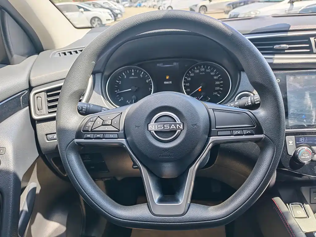 Nissan Qashqai 2023 — фото 11