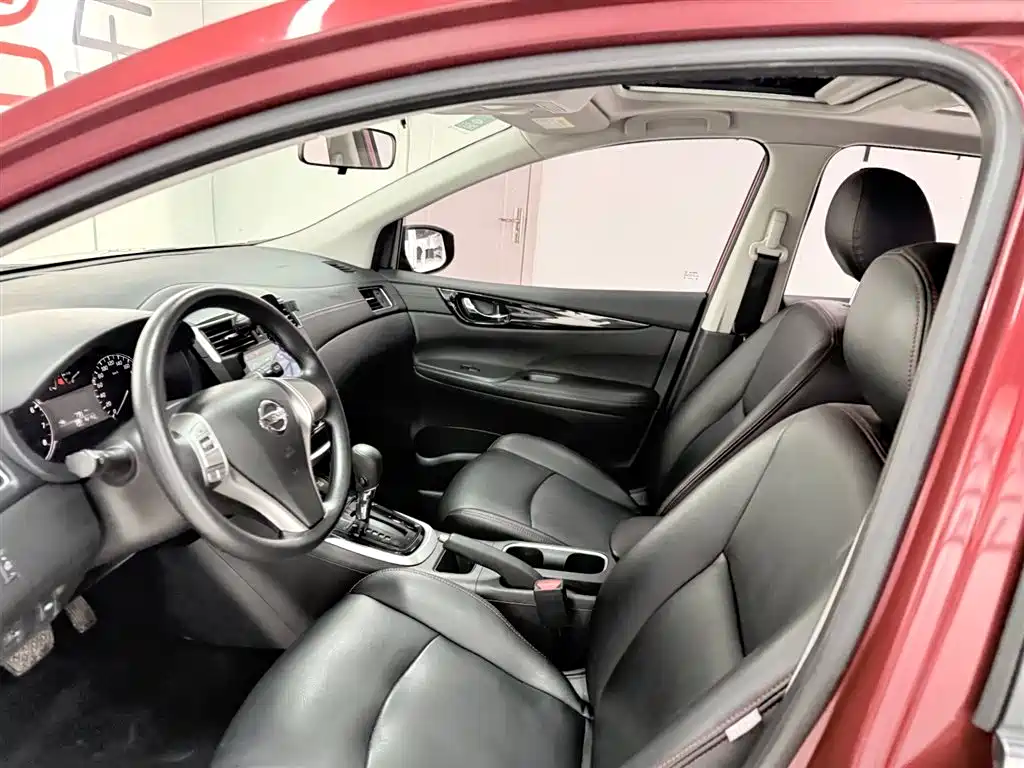 Nissan Tiida 2018 — фото 8