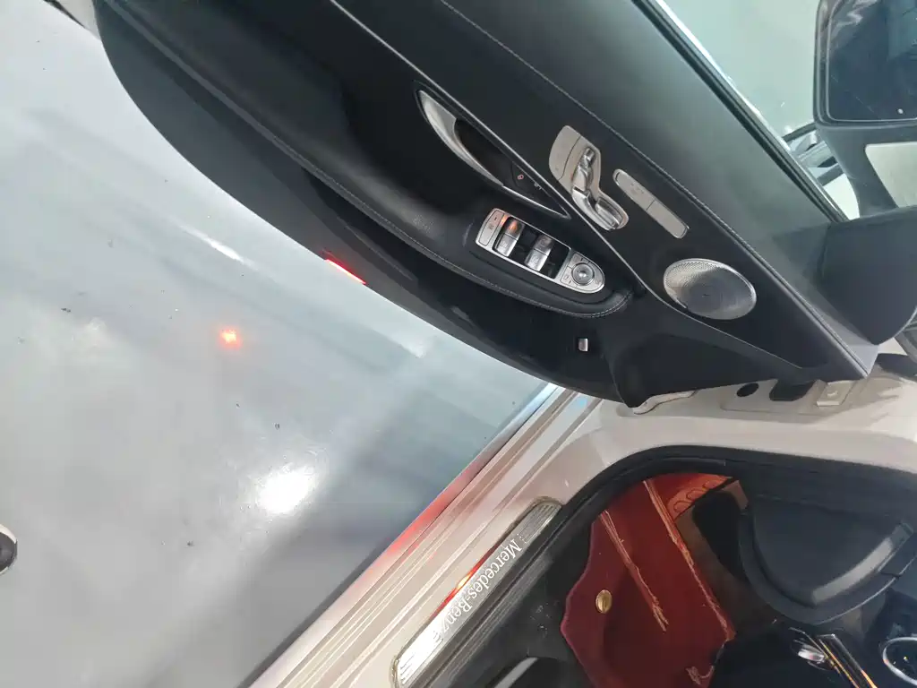Mercedes-Benz C-Class 2020