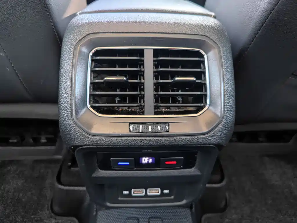 Volkswagen Tiguan L 2020 — фото 14