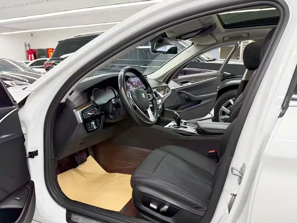 BMW 5 Series 2018
