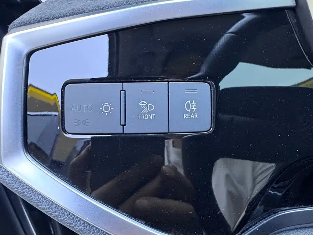 Audi Q3 Sportback 2022 — фото 16