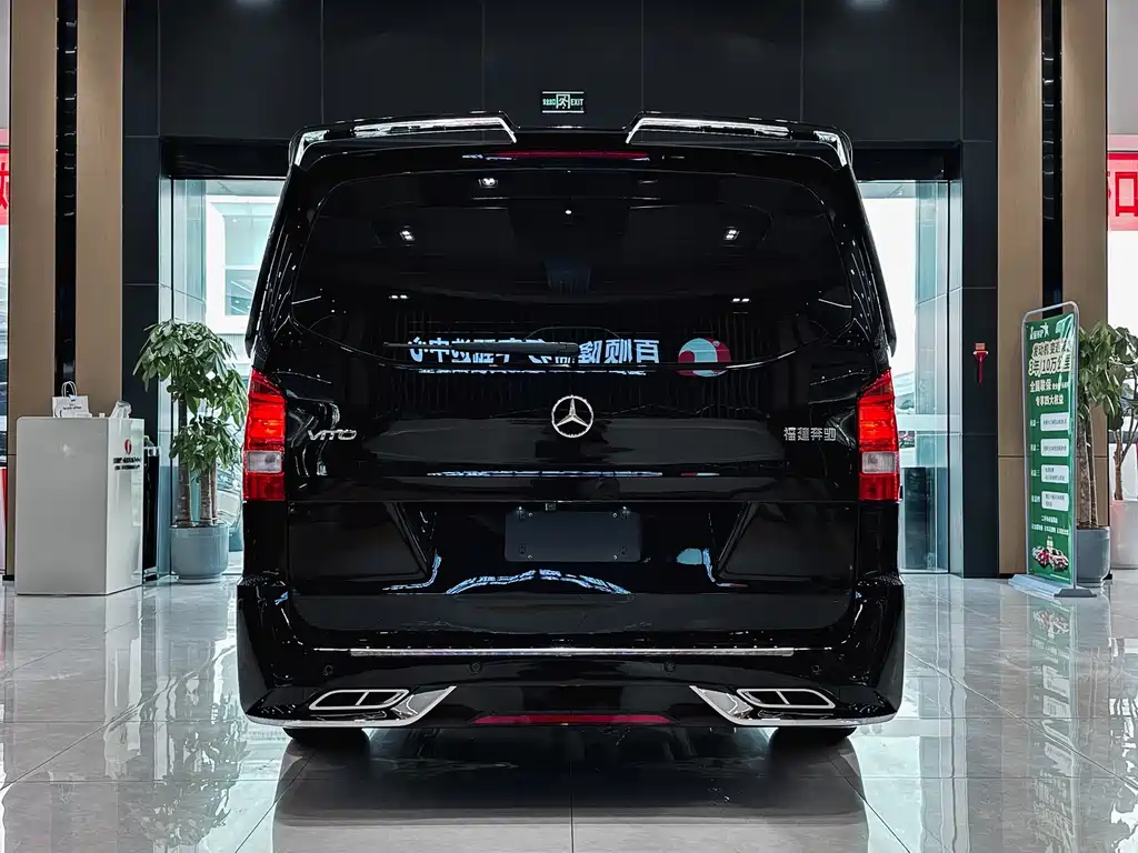 Mercedes-Benz Vito 2022 — фото 7