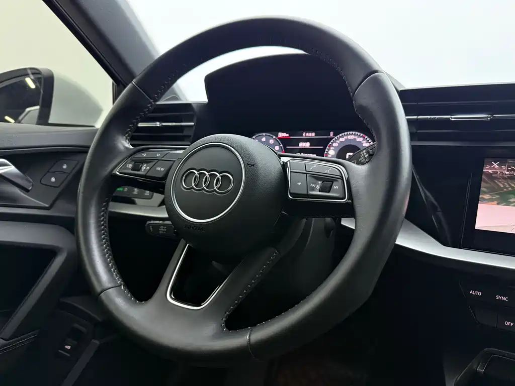 Audi A3 2022 — фото 16