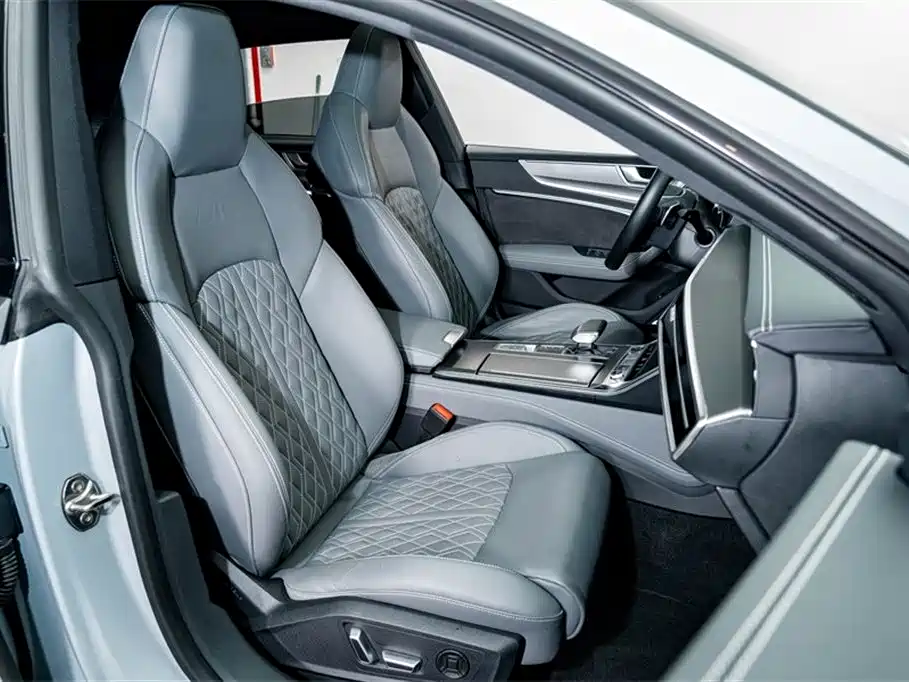 Audi A7L 2026 — фото 20