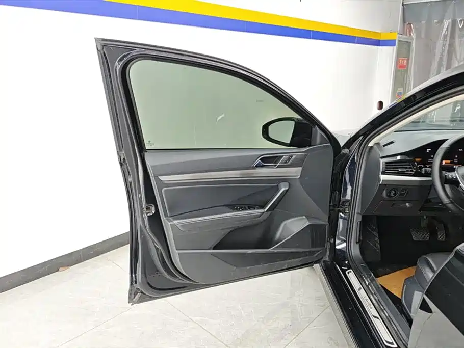 Volkswagen Lavida 2022