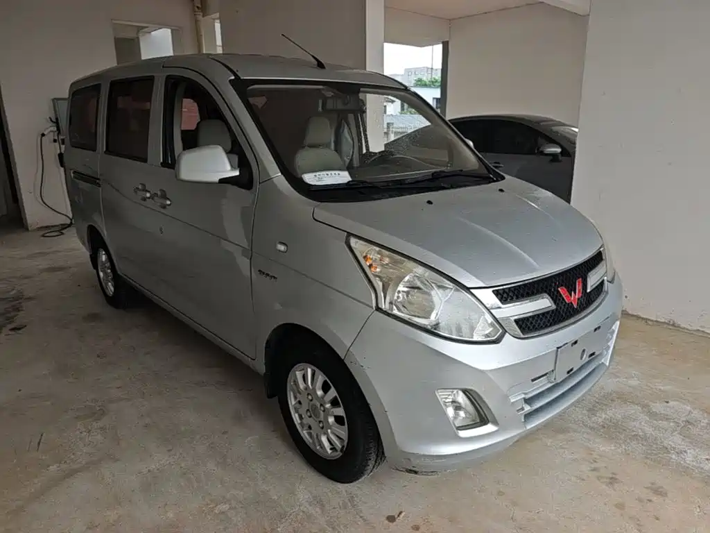 Wuling Rongguang V 2018 — фото 4