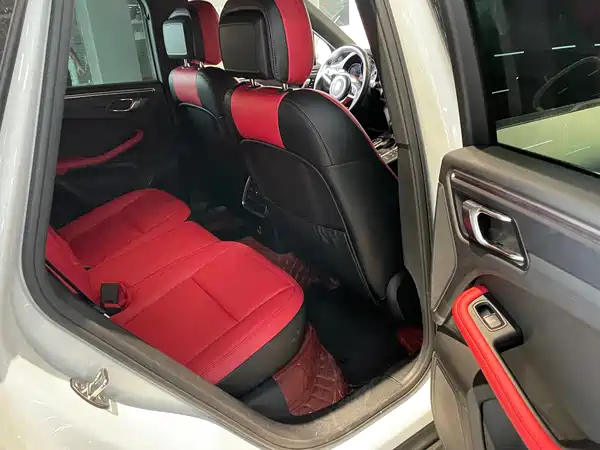Porsche Macan 2020