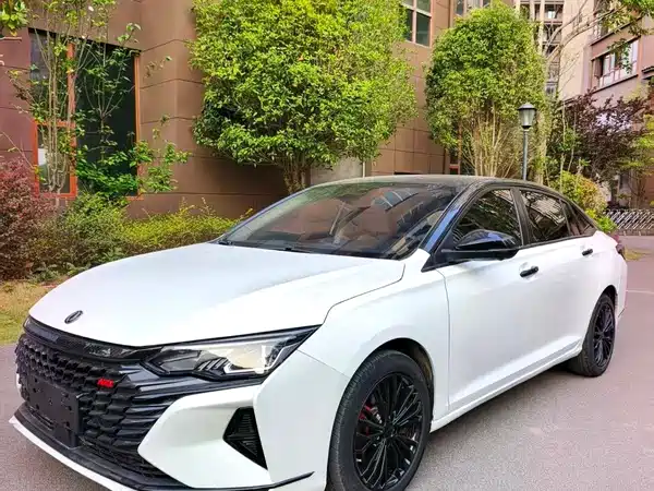 Dongfeng Yixuan MAX 2021