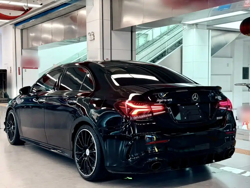 Mercedes-Benz A-Class AMG 2022 — фото 5