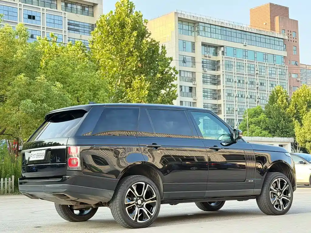 Land Rover Range Rover 2019 — фото 9