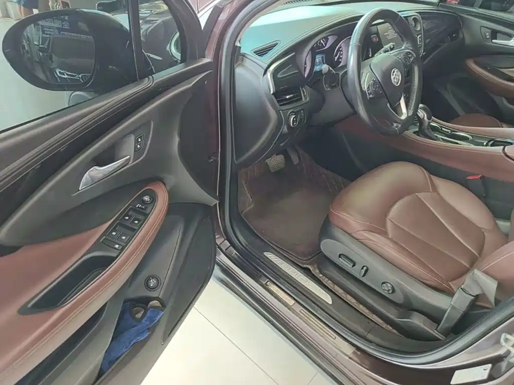 Buick Envision Plus 2019 — фото 16