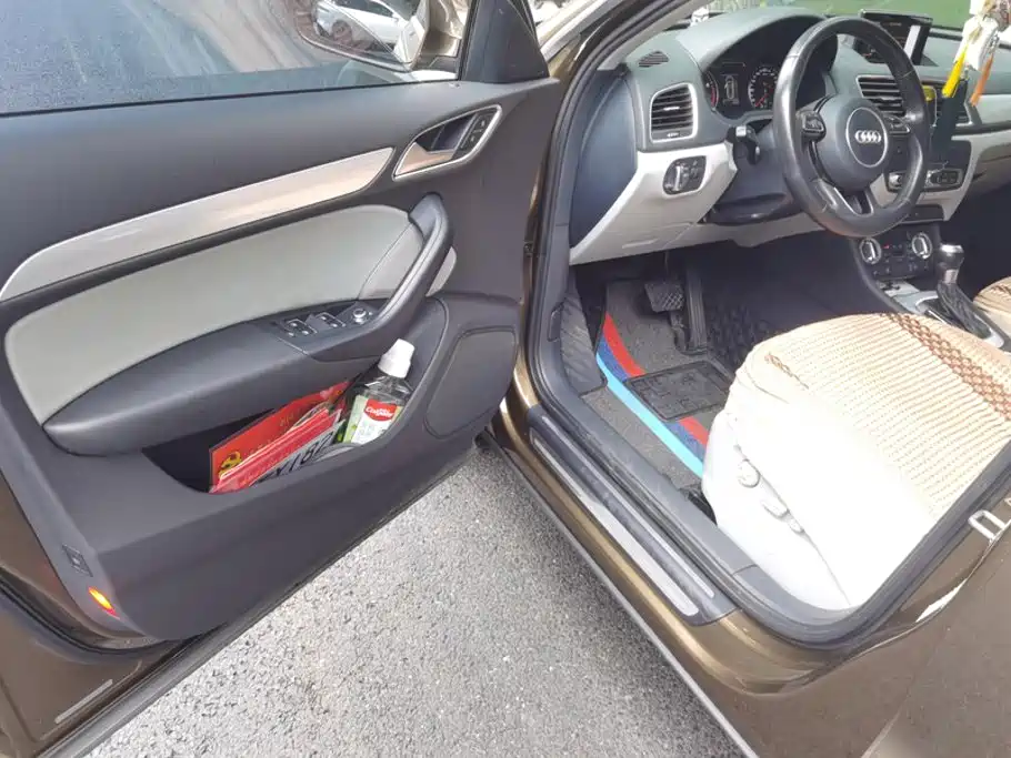 Audi Q3 2015