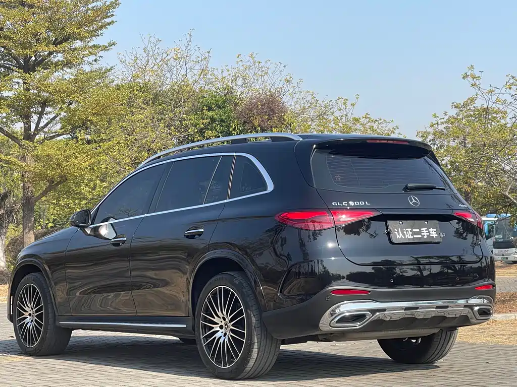 Mercedes-Benz GLC 2023 — фото 6