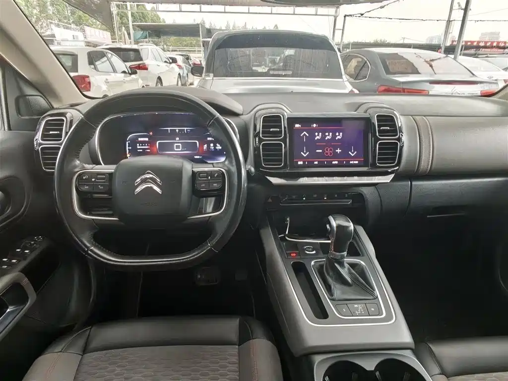 Citroen C5 AIRCROSS 2017 — фото 18
