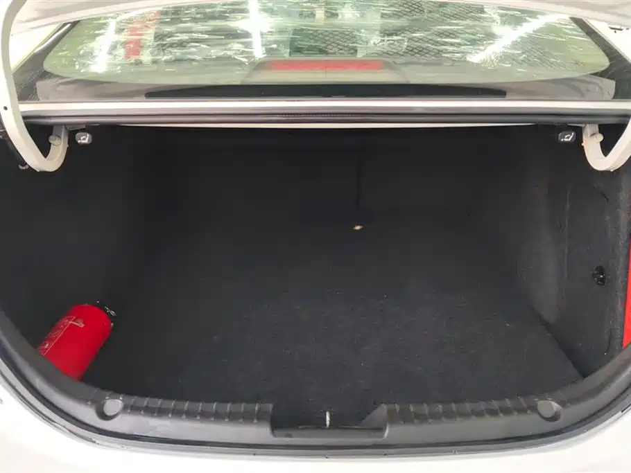 Mazda 3 Axela 2016