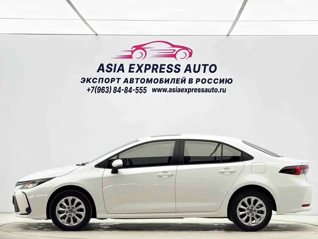 Toyota Corolla 2022 — фото 7