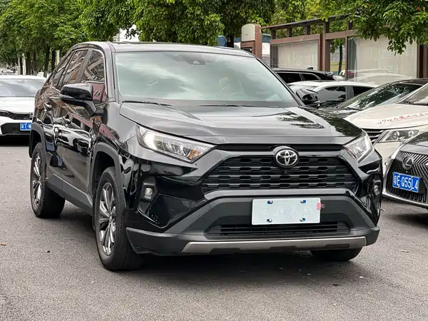 Toyota RAV4 2023