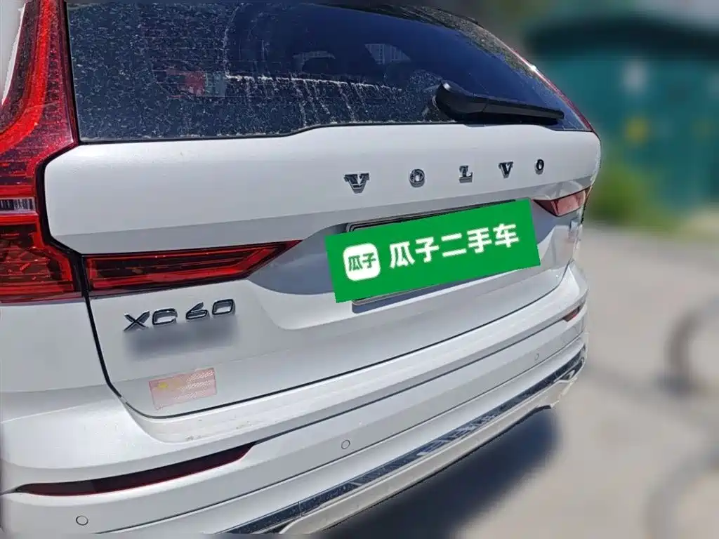 Volvo XC60 PHEV 2024 — фото 4