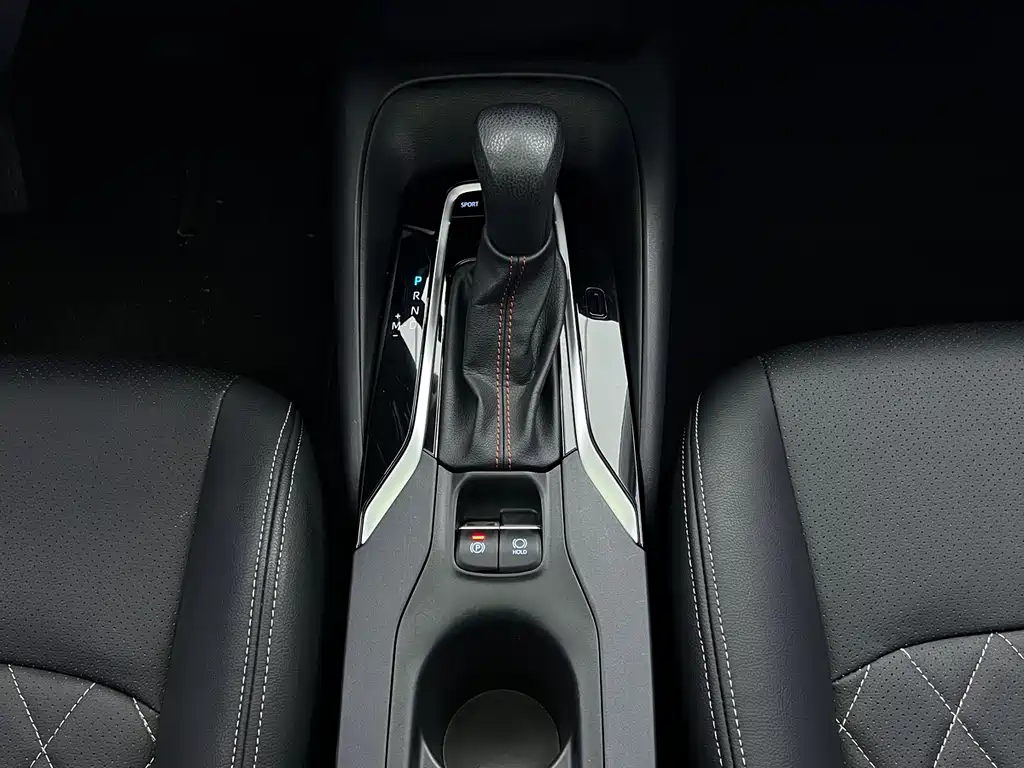 Toyota Corolla 2023 — фото 15