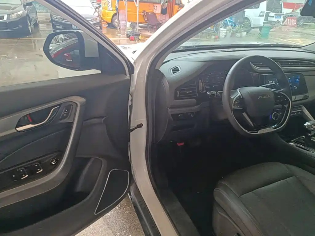 Dongfeng Fengshen AX7 2021 — фото 16
