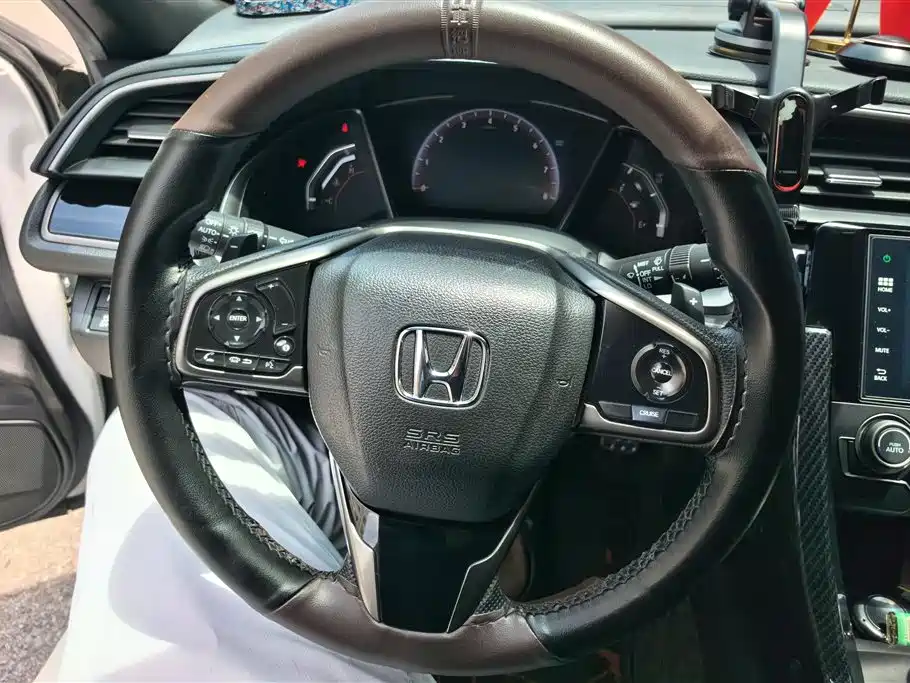 Honda Civic 2021 — фото 15