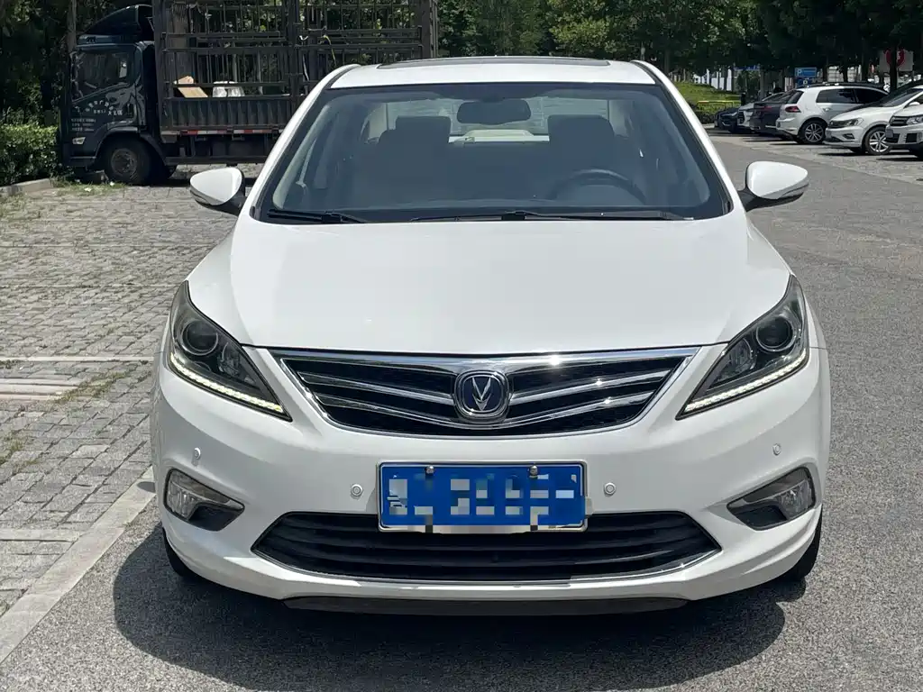 Changan Eado 2017