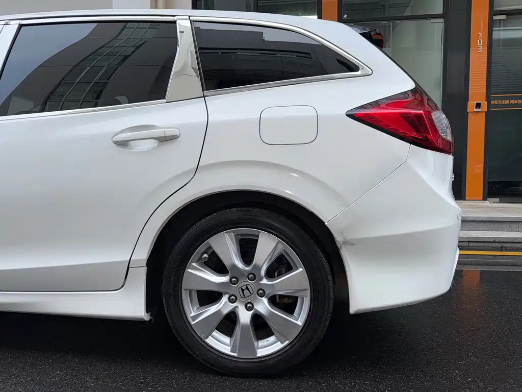 Honda Jade 2014 — фото 26