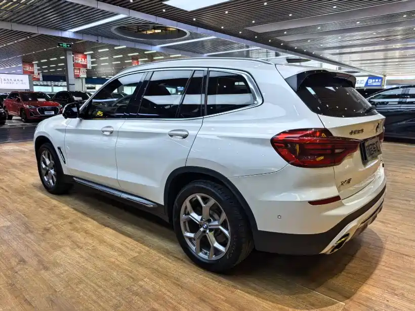 BMW X3 2019 — фото 21