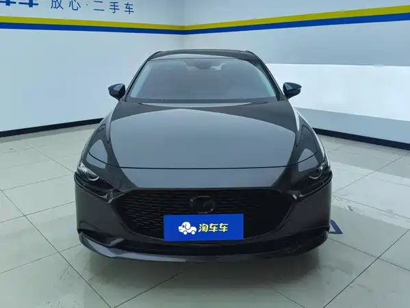 Mazda 3 Axela 2024