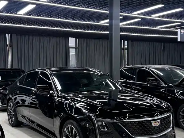 Cadillac CT5 2025