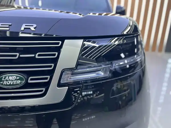 Land Rover Range Rover 2023