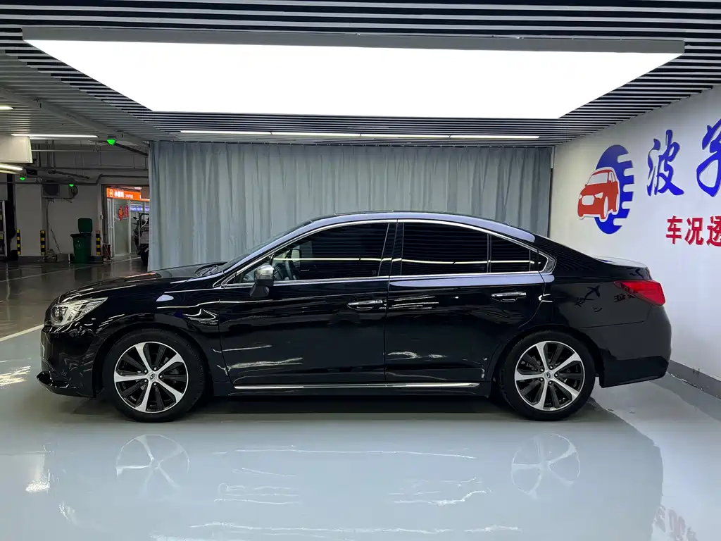 Subaru Legacy 2016 — фото 4