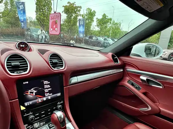 Porsche 718 2018