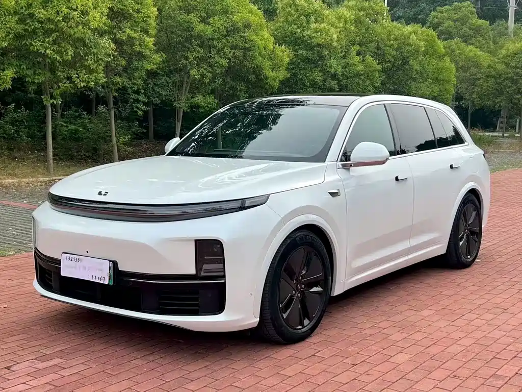 Li Auto Li L7 2024