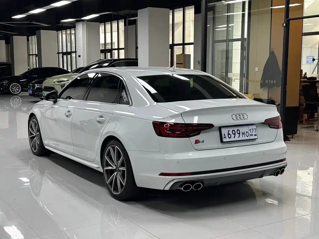 Audi S4 2019 — фото 3