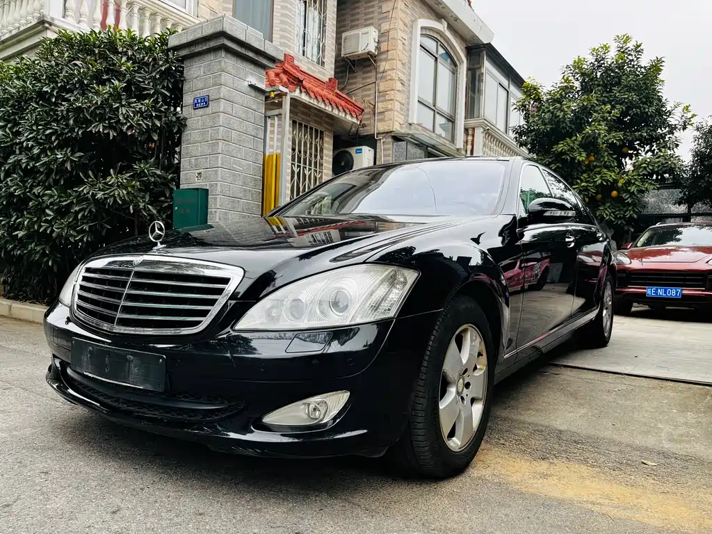 Mercedes-Benz S-Class 2008 — фото 1